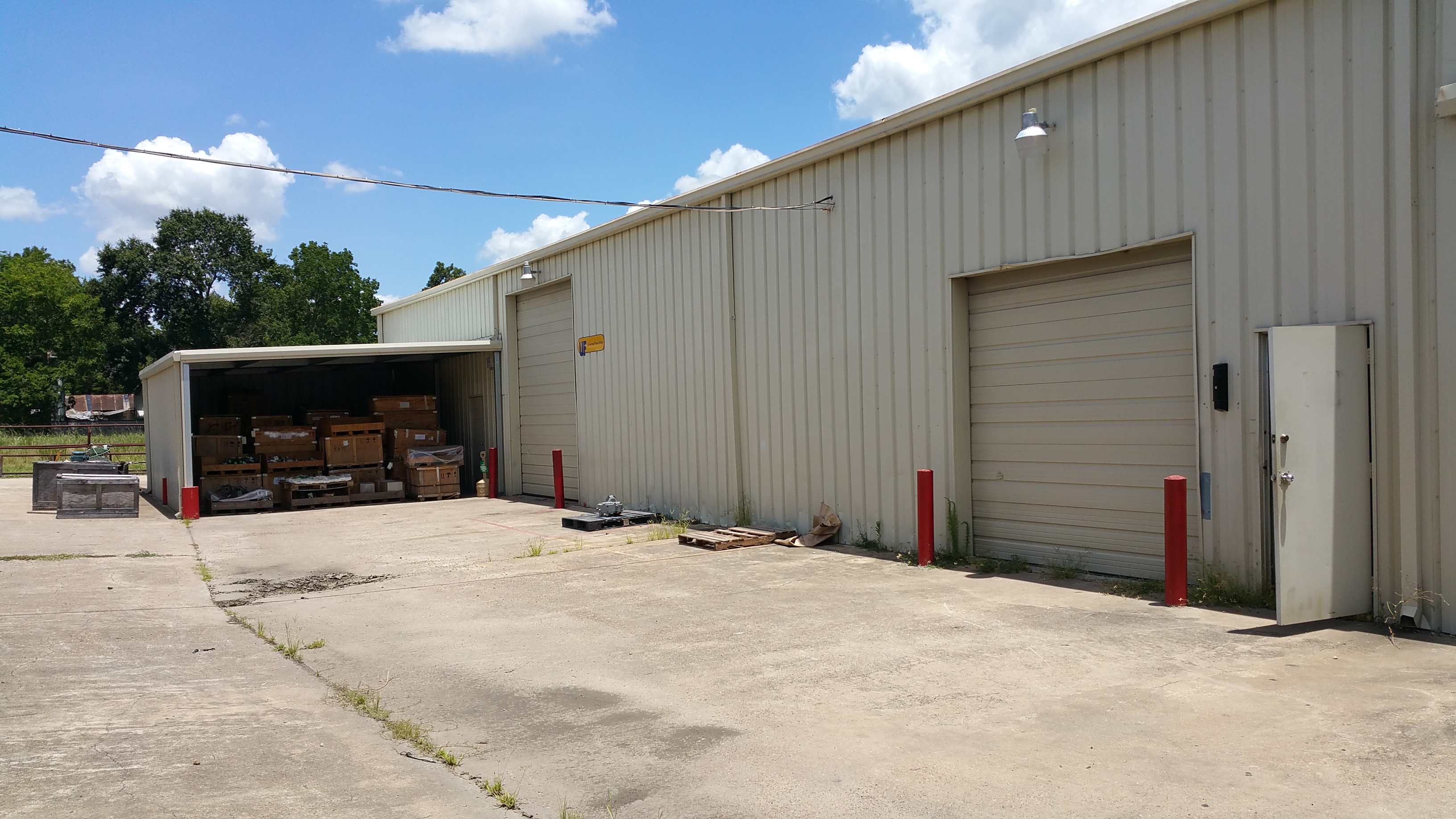 Outside View of 8307 Millet