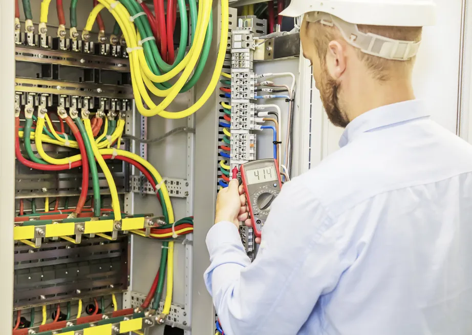 warehouse heavy electrical 3 phase thumbnail